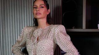 Doktorlar'ın Ela'sı Yasemin Özilhan mini şortlu pozlarıyla beğeni yağmuruna tutuldu