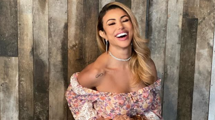 Kendi kendine evlenerek popüler oldu! Fenomen ismin yeni işi şaşırttı: Takipçilerimin penisini değerlendiriyorum