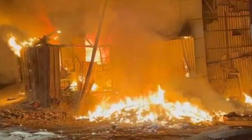 İstanbul'da polisaj dükkanında yangın çıktı! Patlama sesleri yükseldi