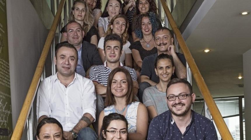 Samsung&rsquo;un &ldquo;Duyan Eller&rdquo; kampanya filmine &ouml;d&uuml;l