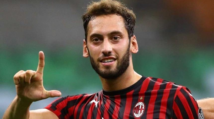 Hakan Çalhanoğlu PSG'ye mi transfer oluyor? Hakan Çalhanoğlu kimdir, aslen nereli? Hakan Çalhanoğlu kaç yaşında ve hangi takımlarda oynadı?