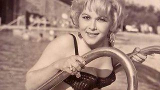 Suzan Avcı'nın zor anları! Otelin lobisinde fenalaşınca...