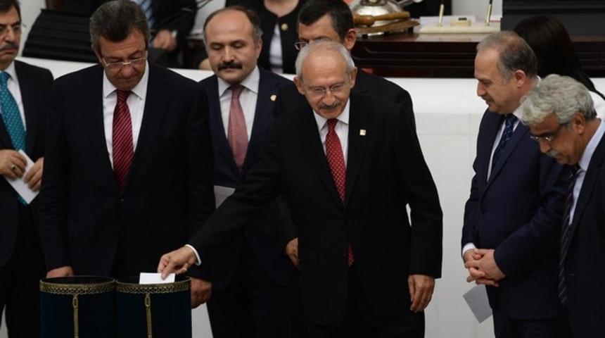 Meclis Başkanlığı seçiminde tüm fireler CHP'den mi?