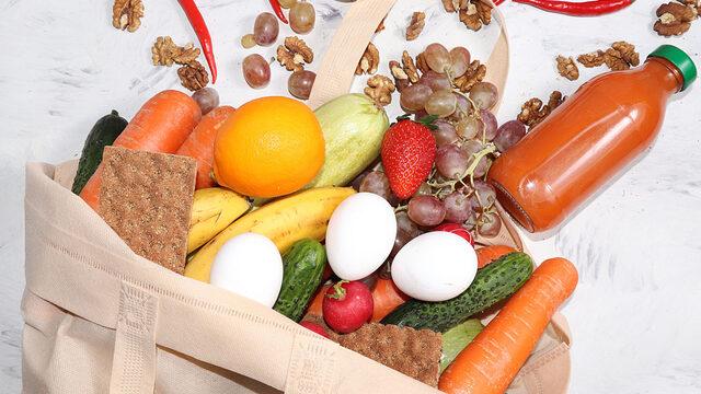 Ağzınıza bile sürmeyin: Bağışıklık sisteminin en büyük düşmanları... Bağışıklık sistemini güçlendiren besinler hangileri?