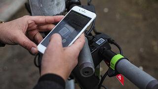 Bir ilk! Alkollüyken elektrikli bisiklet kullandı, ehliyetinden oldu