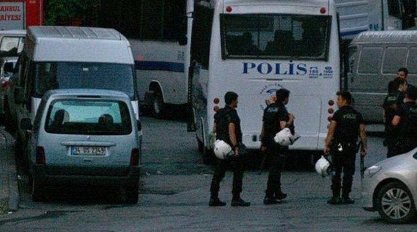 İstanbul'da AVM'ye saldırı girişimi