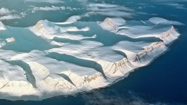 antarktikada-yagan-karda-ilk-defa-mikro-plastik-bulundu_9786_dhaphoto2