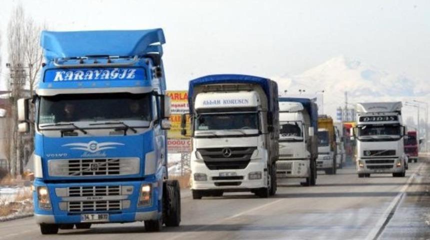 Erzurum'da TIR ve kamyoncu eylemi