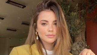 Teşkilat'ın Ceren'i Ezgi Eyüboğlu mini etekli pozunu paylaştı