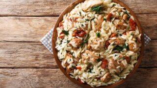 Şehriye salatası nasıl yapılır? Şehriye salatası malzemeleri neler?