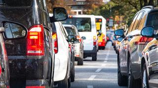 AB'de bir dönem sona eriyor! 2035 yılından itibaren dizel ve benzinli araçların satışının yasaklanmasına onay