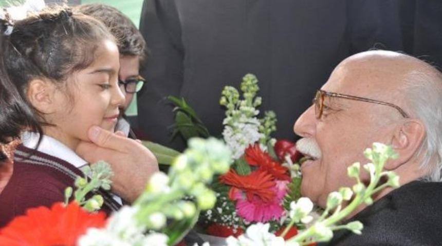 Milli Eğitim Bakanı'ndan cemaat okulları açıklaması