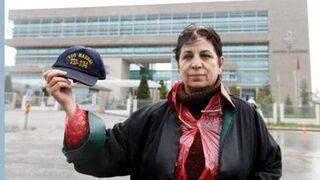 'Adalet Nöbeti' tutan avukata Uğur Mumcu ödülü