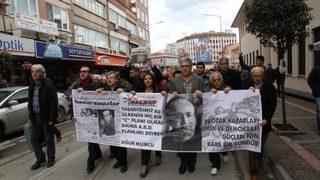 Balıkesir'de Uğur Mumcu'ya anma