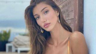 Şevval Şahin'in göğüs dekolteli siyah beyaz paylaşımı olay oldu! Kulisten paylaştı