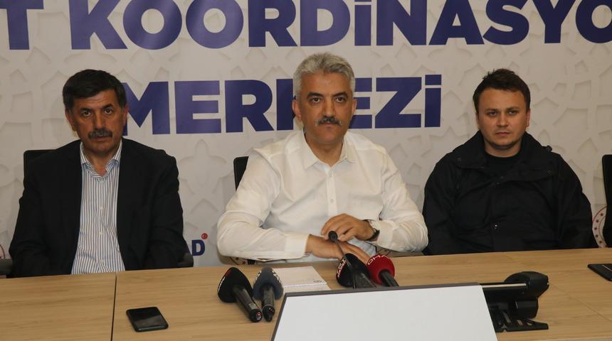 Erzincan Valisi Mehmet Makas, kentte yaşanan su taşkınıyla ilgili konuştu: