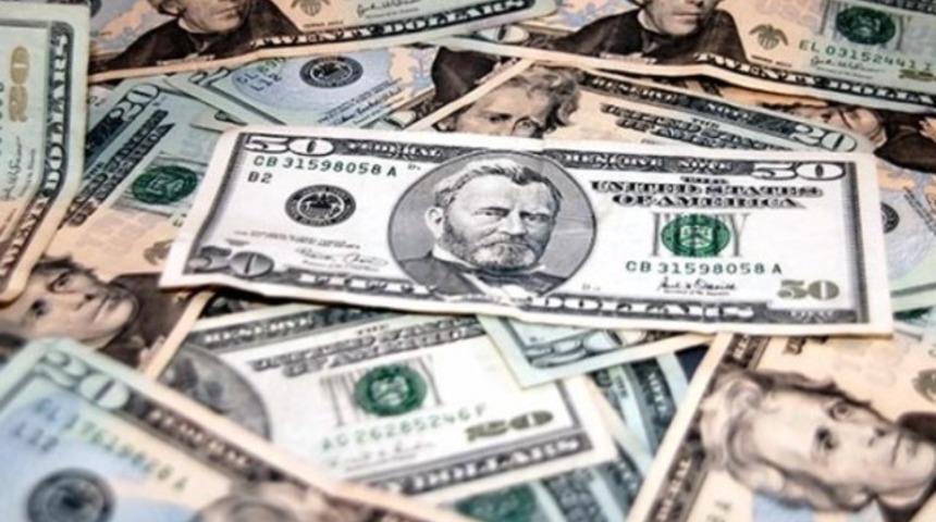 Dolar fiyatları tarihi rekor kırdı, faizde yükseliş sürüyor