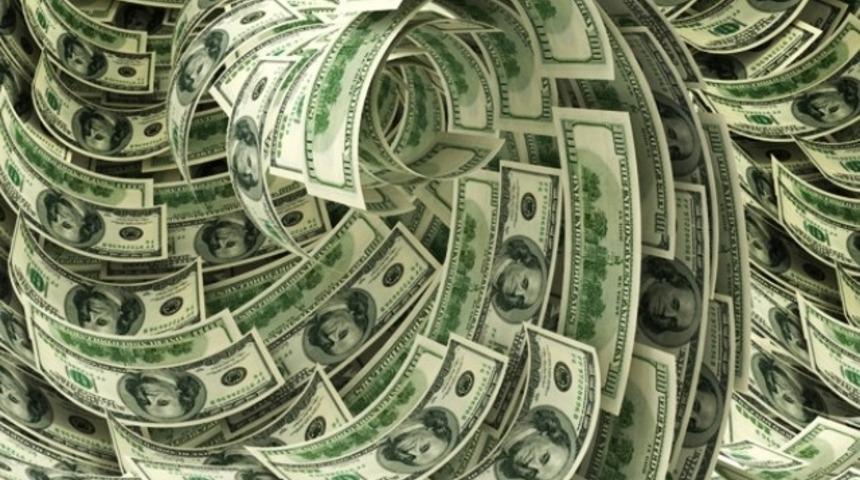 Dolar fiyatları geriliyor, faiz oranları yükseliyor