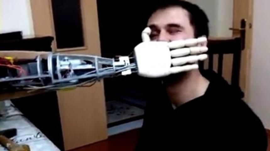 Osmanlı Tokadı atan yapay kol