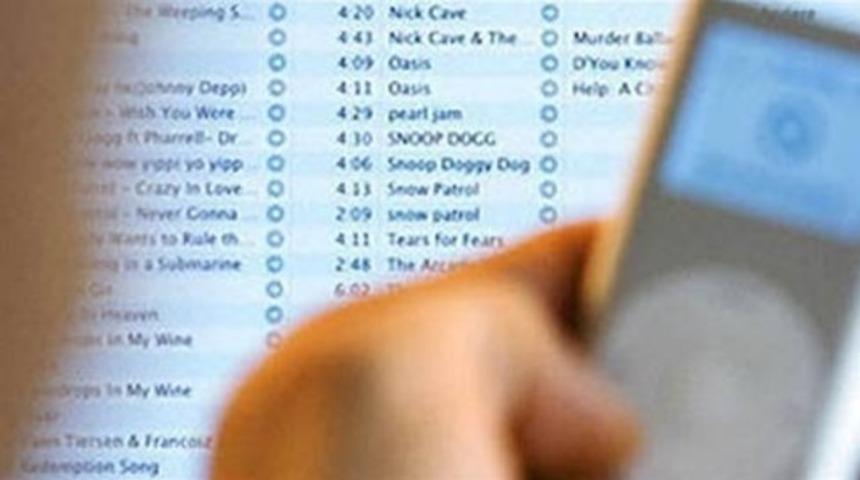 Diyanet: Müzik indirmek caiz değil