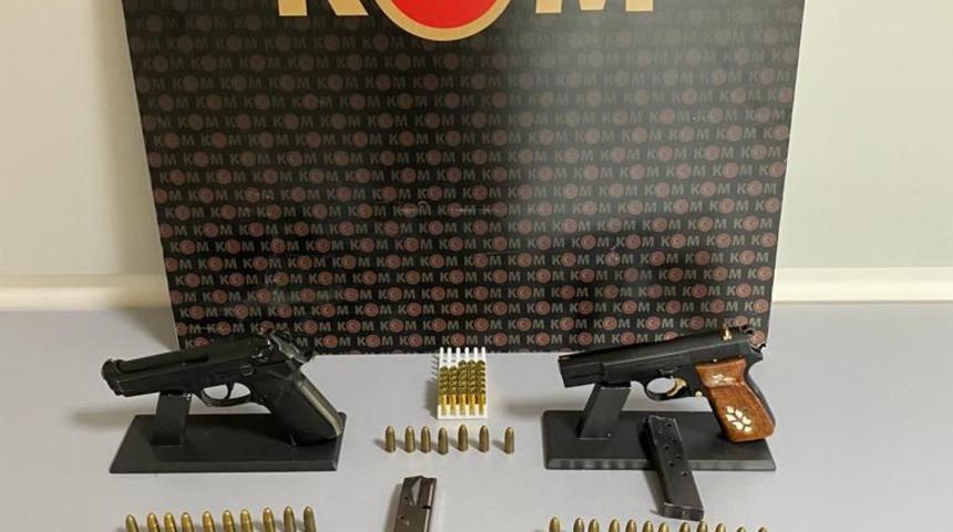 Samsun ve İstanbul'da silah kaçakçılığı operasyonunda 7 zanlı yakalandı
