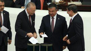 Ekmeleddin İhsanoğlu 11 ayda iki seçim kaybetti