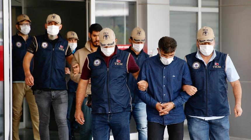 GÜNCELLEME - Eskişehir'deki DEAŞ operasyonunda yakalanan 4 şüpheliden 3'ü tutuklandı