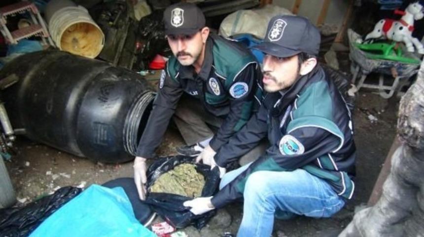 Hurdacıya esrar operasyonu
