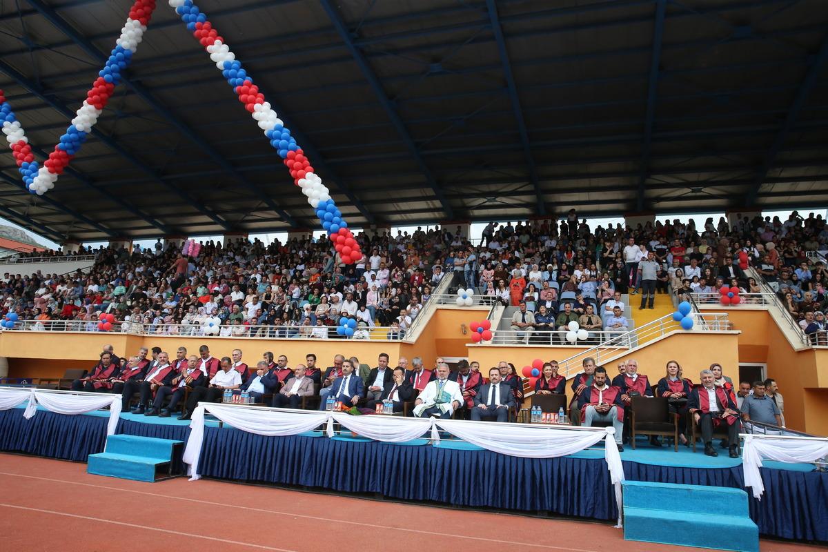 Tokat Gaziosmanpaşa &Uuml;niversitesinde mezuniyet t&ouml;reni d&uuml;zenlendi