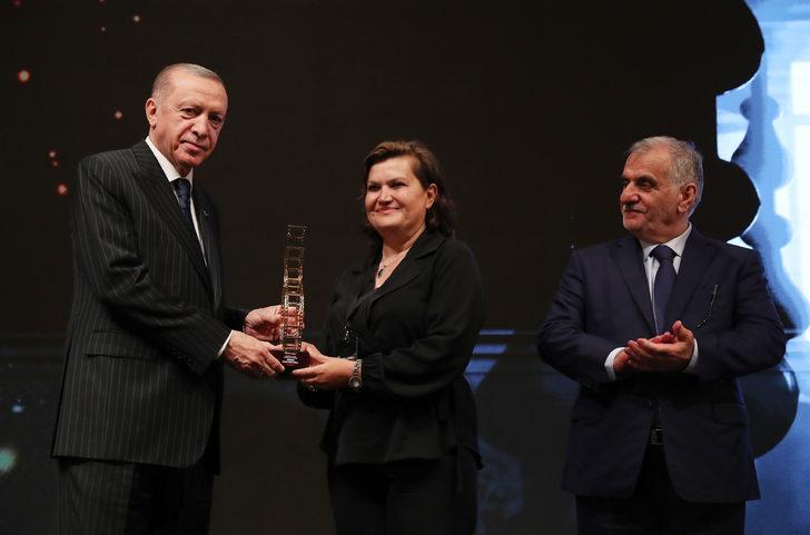 Cumhurbaşkanı Erdoğan, Şehit Mustafa Cambaz Fotoğraf Yarışması Ödül Töreni'nde konuştu: (2) G3