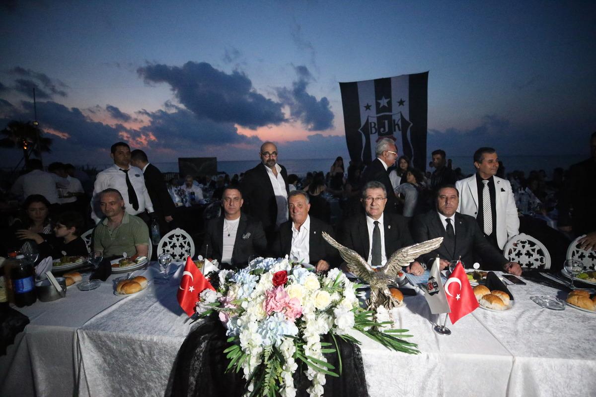 Beşiktaş Başkanı &Ccedil;ebi, İskenderun Beşiktaşlılar Derneğinin etkinliğine katıldı