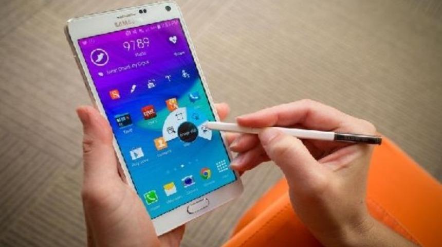 Samsung Note 4 yenilendi