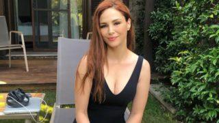 Mine Tugay güneşlenirken mayolu pozlarıyla nefes kesti! Sen varken güneş açmasına gerek yok