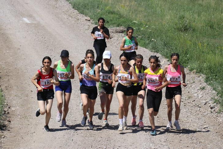 Türkiye Dağ Koşusu Şampiyonası Ağrı'da yapıldı G3