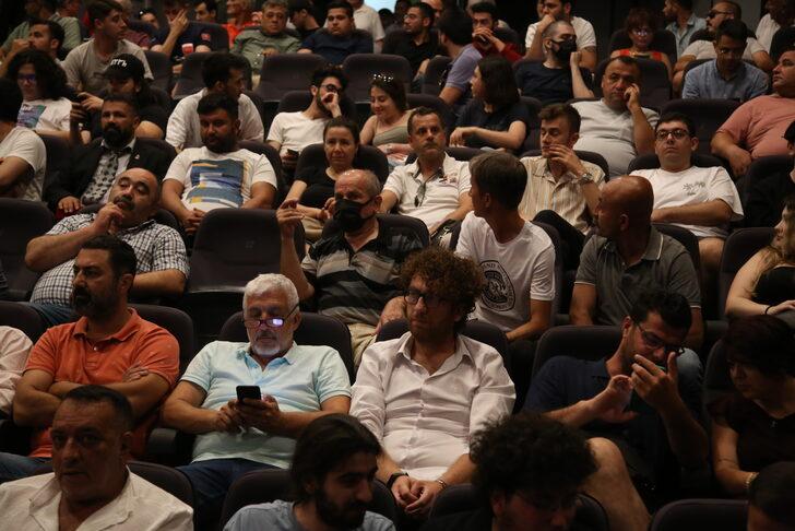 Zafer Partisi Genel Başkanı Özdağ, Antalya'da gençlerle bir araya geldi G4