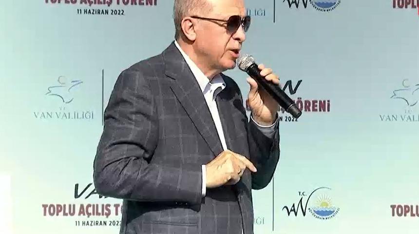 Son dakika haberi: Cumhurbaşkanı Erdoğan: 'Diyarbakır annelerinin yavrularını Kandil'e kaçıranlara hesabını soruyoruz, soracağız'