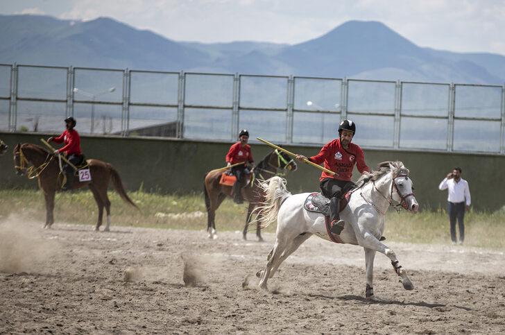 Erzurum'da Atlı Cirit İl Müsabakaları devam ediyor G2