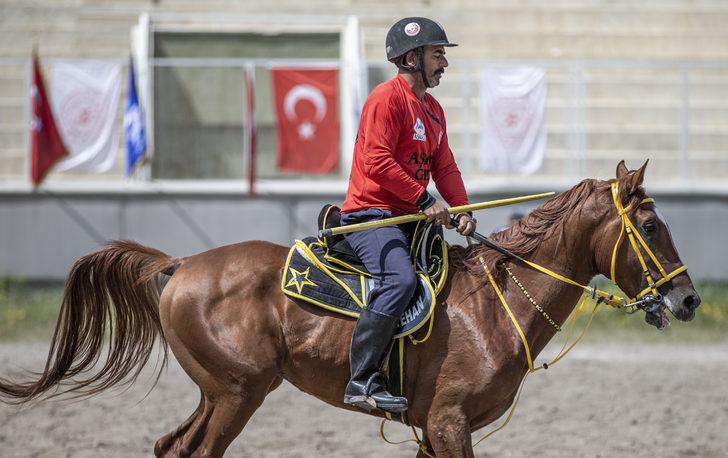 Erzurum'da Atlı Cirit İl Müsabakaları devam ediyor G3