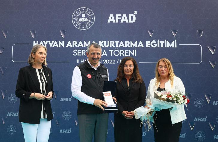 "Hayvan Arama Kurtarma Eğitici Eğitimi" programı ilk mezunlarını verdi G2