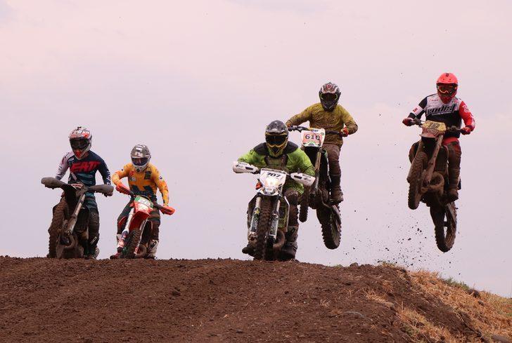 Türkiye Süper Enduro Şampiyonası üçüncü ayak yarışında ilk gün tamamlandı G5