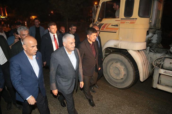 Bakan Kirişci ve AK Parti'li Yıldırım, Erzincan'daki sel bölgesinde incelemelerde bulundu G1