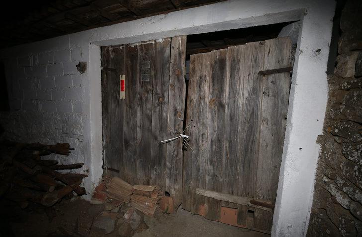 GÜNCELLEME - Çanakkale'de oğulları tarafından bıçaklandığı iddia edilen anne ve baba öldü G2