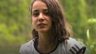 Eski Survivor yarışmacısı Aşkım Burçe mini şortlu poz verdi!