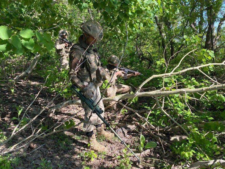 Muş'ta "Eren Abluka-16 Şehit Jandarma Üsteğmen İsmail Moray Operasyonu" başlatıldı G4