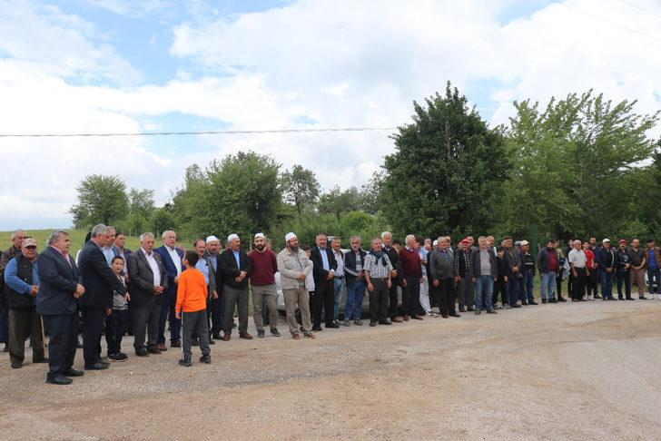 Bolu'da köylüler yağmur duasına çıktı G2