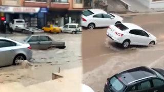 Yağmurlu ve rüzgarlı hava Ankara'da hayatı felç etti! Başkent için bugün yeni uyarı geldi