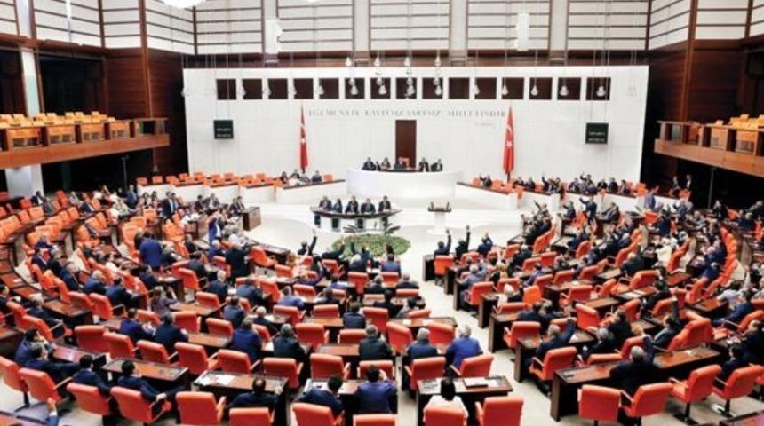 &lsquo;Vekillere 4 yıl prim&rsquo; AYM&rsquo;ye taşındı