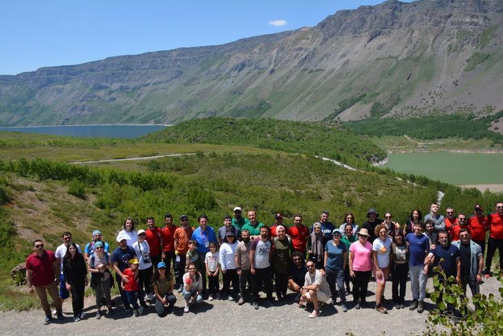 Nemrut Krater Gölü'nde "doğada acil müdahale" eğitimi verildi G1
