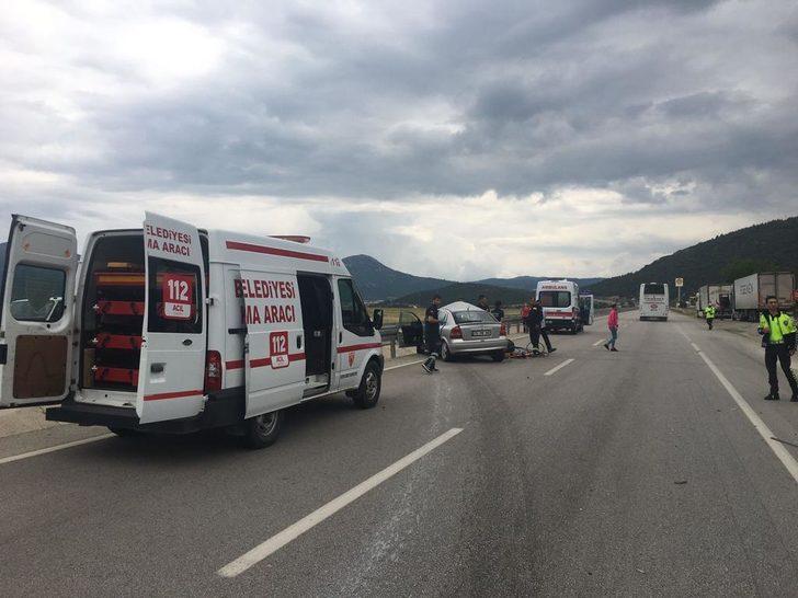 Burdur'da tırla çarpışan otomobildeki 1 kişi öldü, 1 kişi yaralandı G2