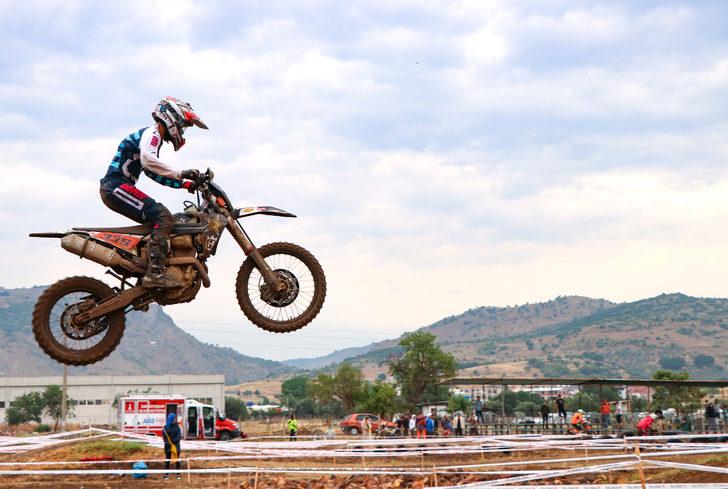 Türkiye Süper Enduro Şampiyonası'nın üçüncü ayak yarışı İzmir'de tamamlandı G3